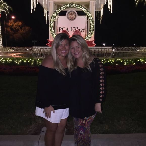 Poshmark profile picture for @asc
